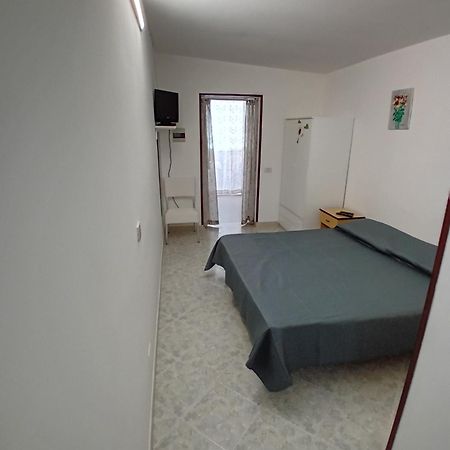 Case Vacanze Leo & Cristina Peschici Exterior photo