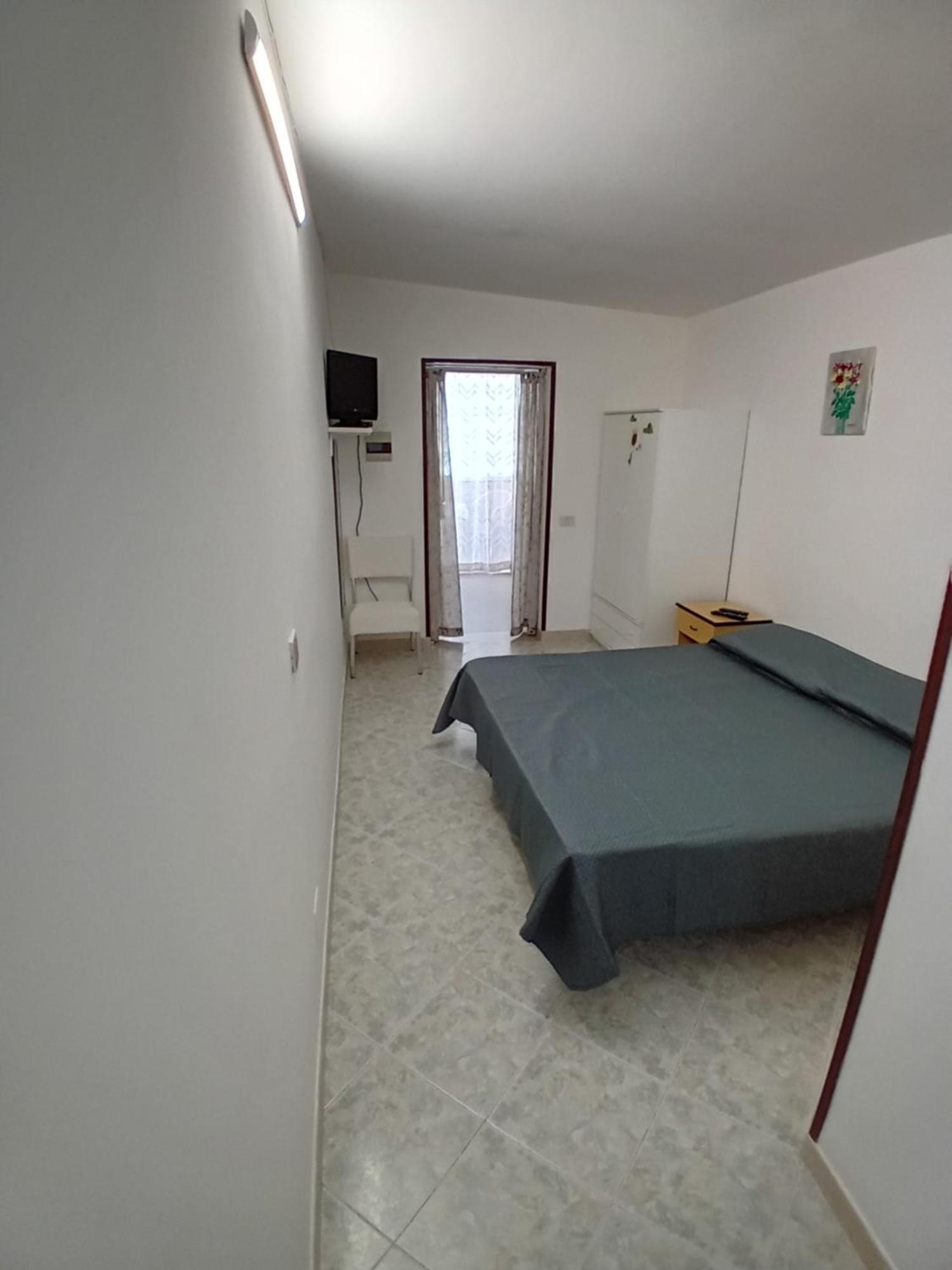 Case Vacanze Leo & Cristina Peschici Exterior photo